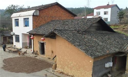 告诉你怎样办理农村房屋不动产权证?还没办理