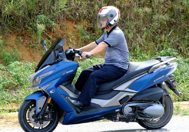 想买辆两万左右的摩托车,哪个比较好?老骑手推