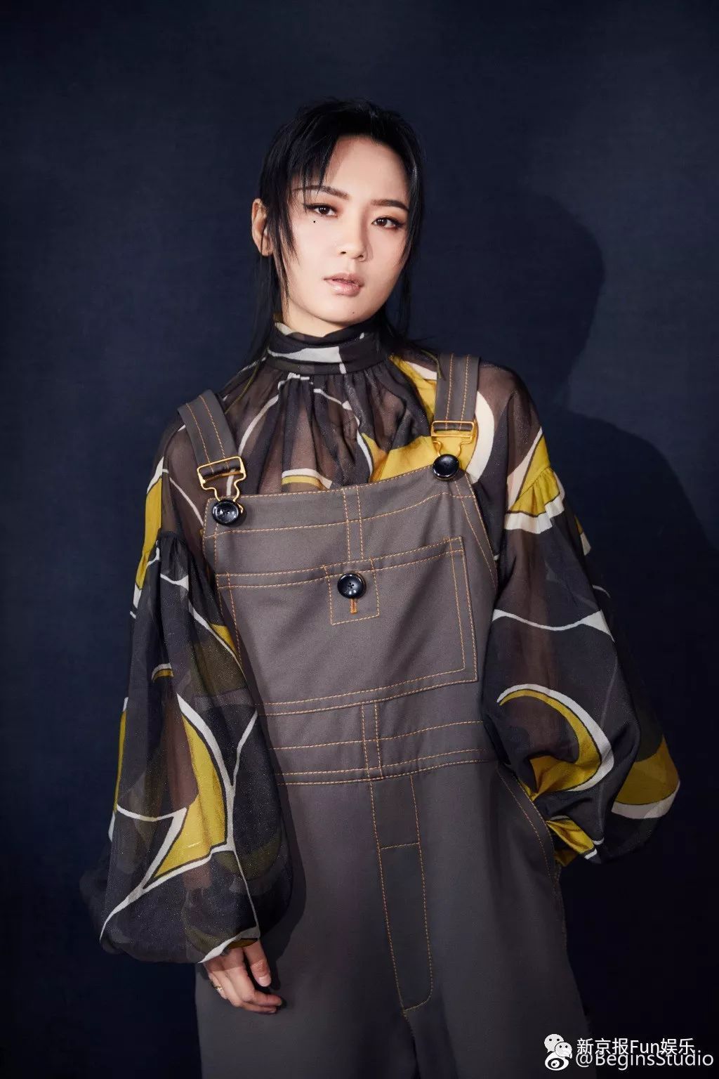 鹿晗解约了!明星为啥都喜欢成立个人工作室?