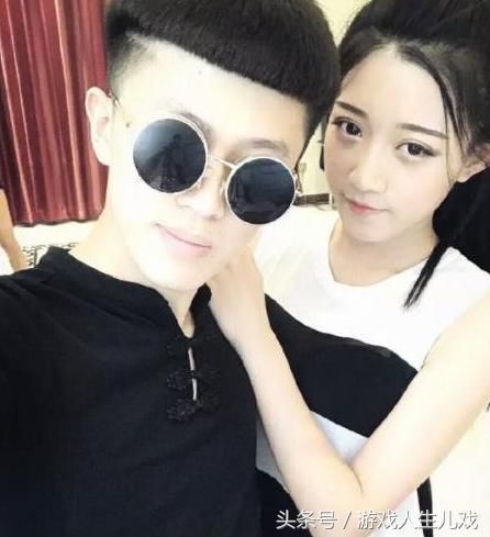 快手网红社会摇牌牌琦入驻抖音?抖音迅速反应