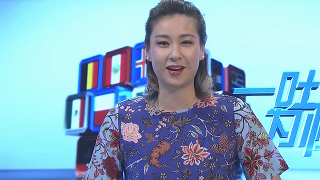 张歌叹布冯无缘世界杯 内马尔遭排球动作封堵