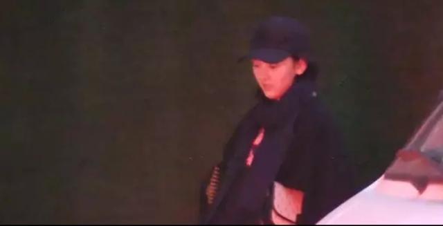 宋祖儿恋情疑曝光 男方被爆是小有影响力的网红(图2) 宋祖儿恋情疑曝光 男方被爆是小有影响力的网红(图2)