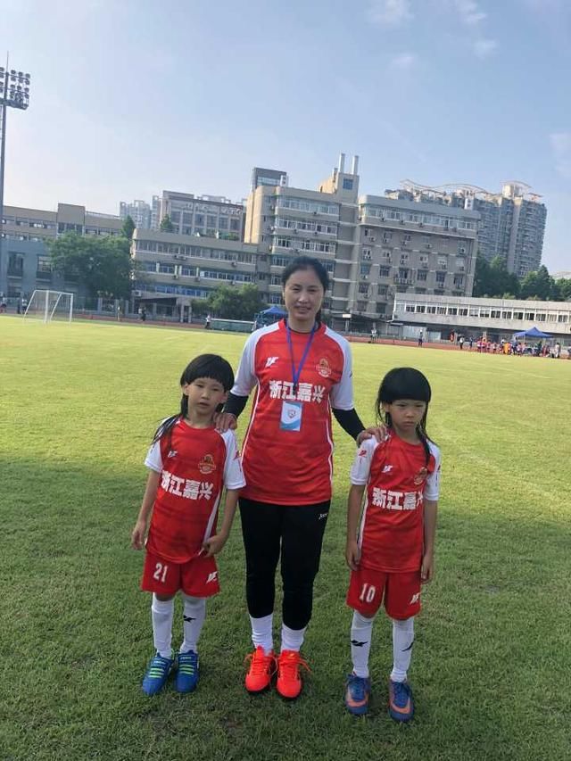 经的铿锵玫瑰,如今的体彩人,正拼搏在世界杯