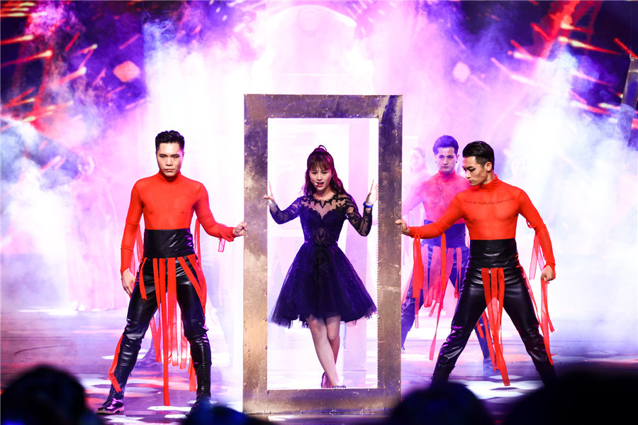 安悦溪大秀舞功