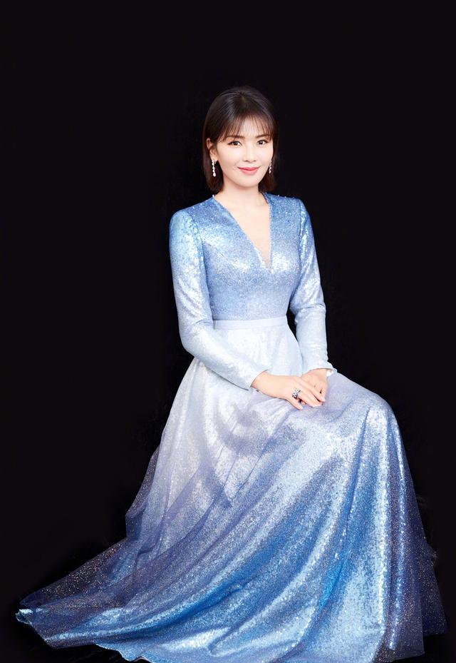 刘涛北京卫视春晚造型曝光 鱼鳞裙尽显曼妙曲