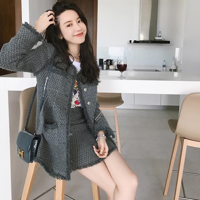 张大奕春装2018新款时髦套装女短款羊毛呢大