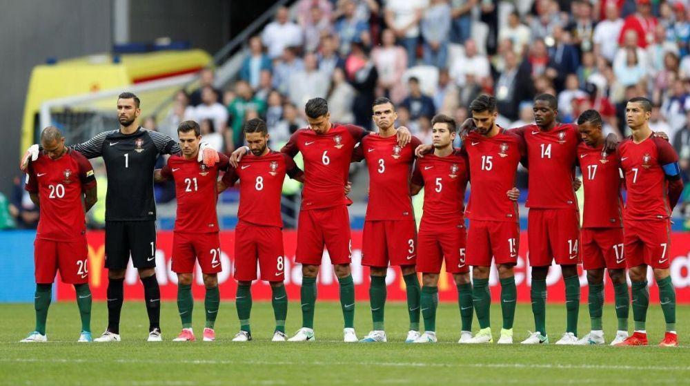 葡萄牙队赛前为国内火灾遇难者默哀