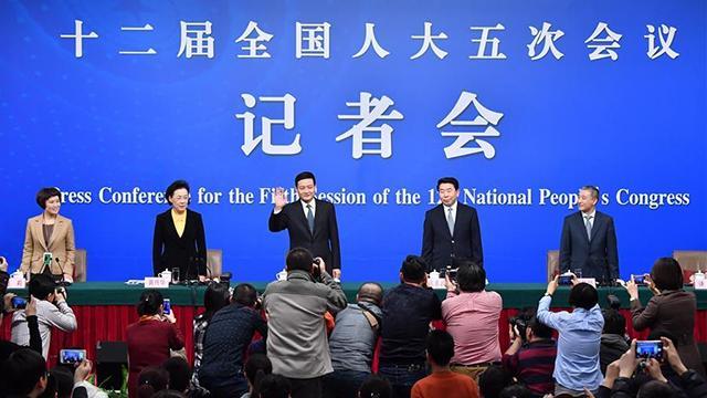 国资委:深入推动央企重组 进一步推动混改 国资委:深入推动央企重组 进一步推动混改