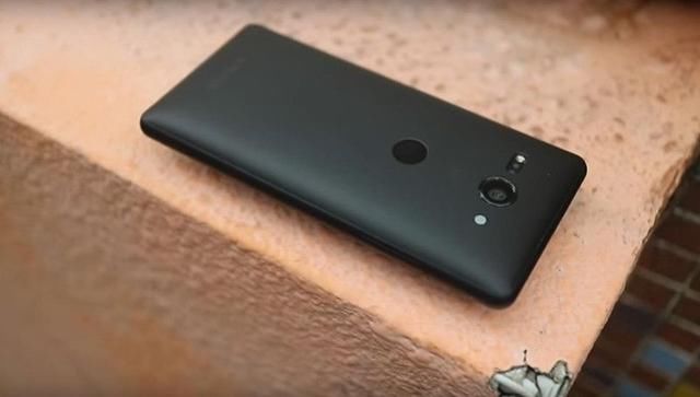 小米8SE劲敌!索尼XperiaXZ3渲染图曝光:终于