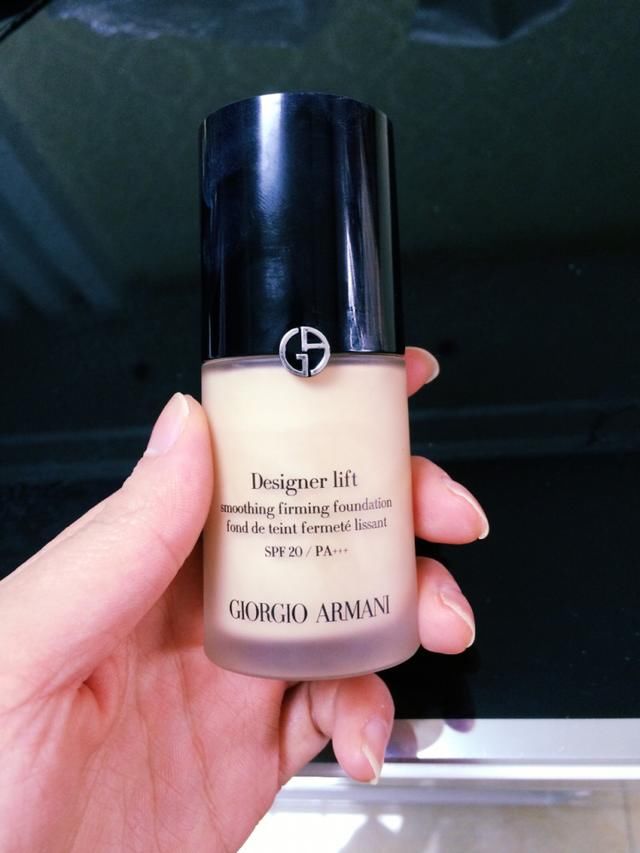 3款秋冬最好用的粉底液测评,阿玛尼当之无愧的