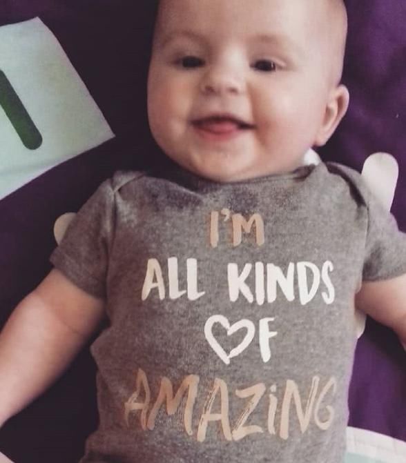 从吸毒乞丐到励志网红,女子为了孩子改变人生