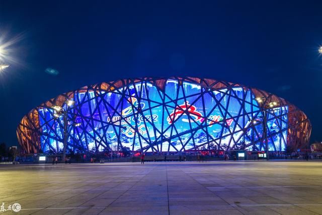 中国鸟巢能容纳9.1万人,那你知道世界最大的能