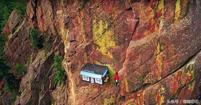 世上最危险的便利店,建在2千米悬崖上,只要爬