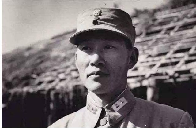 孙立人30岁时,娶17岁少女为妻,最后娇妻为何出