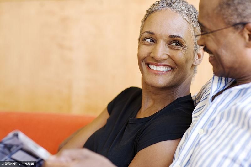 一个离婚两次复婚一次的女人,还能拥有自己的