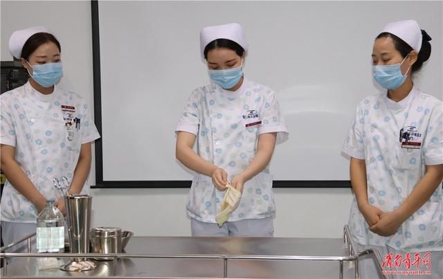 渭南慧仁眼耳鼻喉医院开展专家学术讲座暨护理