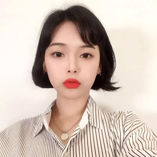 好看的人都剪短发了,夏天这样剪短发,减龄瘦脸