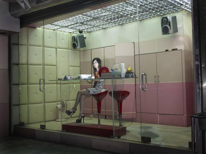 实拍台湾“槟榔西施”:穿着暴露 多高中生 实拍台湾“槟榔西施”:穿着暴露 多高中生