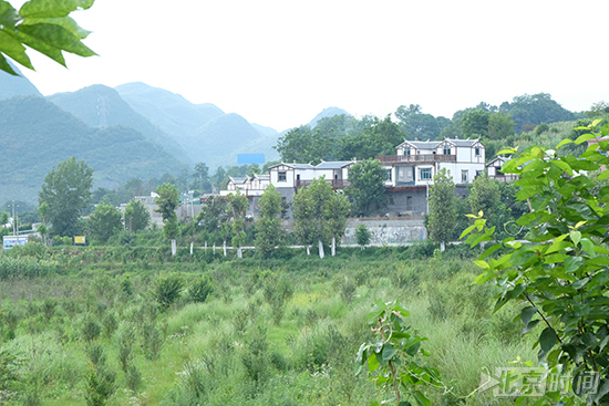 【治国理政新实践·贵州篇】抵耳村的山水问答 【治国理政新实践·贵州篇】抵耳村的山水问答