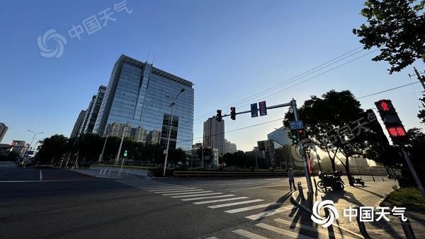 今明两天北京大部晴朗在线 山区需防雷阵雨 今明两天北京大部晴朗在线 山区需防雷阵雨