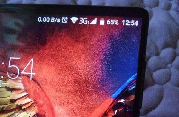 海外蹿红的大象S8手机流入闲鱼,像极了小米M