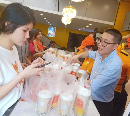 稳占C位的MIN COCO奶茶,在中国大陆到底有多