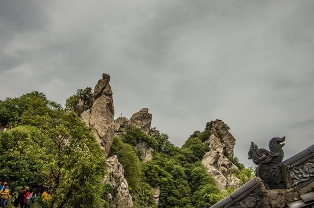 秦嶺風光 翠華山天池和山崩石海