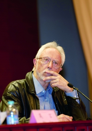 邱华栋 在世界边缘行走的库切