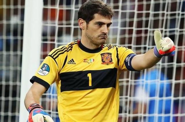 世界十大最帅足球运动员 有你喜欢的球星吗?