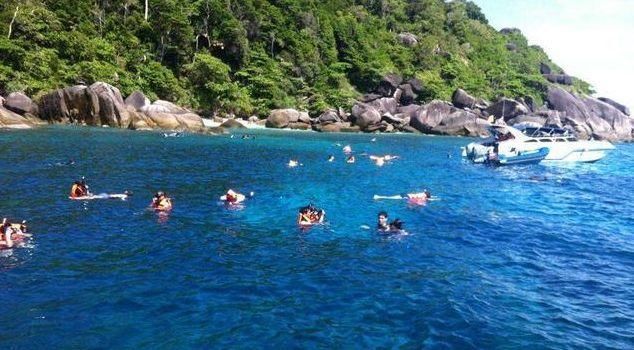 一年980万游客去泰国旅游,总消费1047亿,泰国