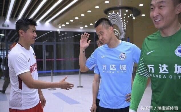 一方U23表现惊艳,国足未来十年中后卫不愁,长