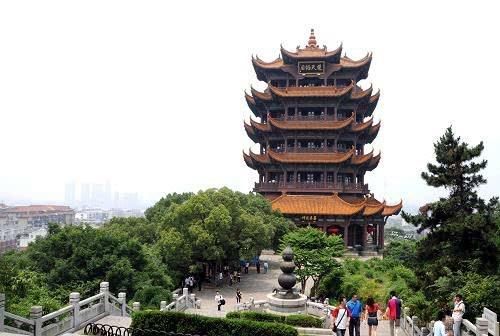 热干面作为武汉代表性名小吃,近年却被游客频