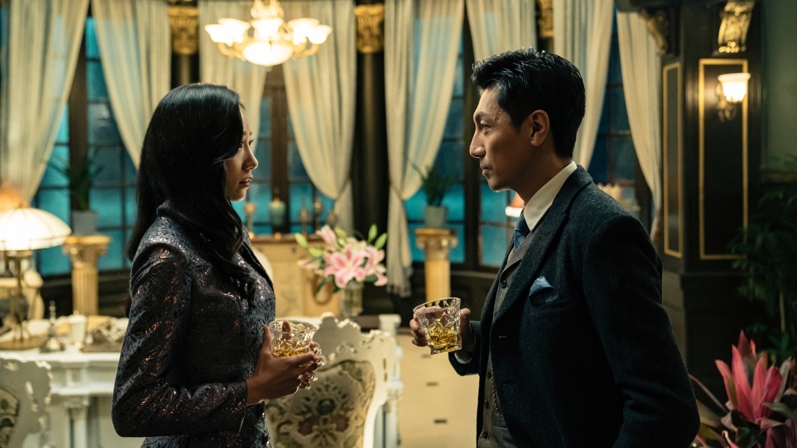 《前行者》精彩剧情—余独醒被抓