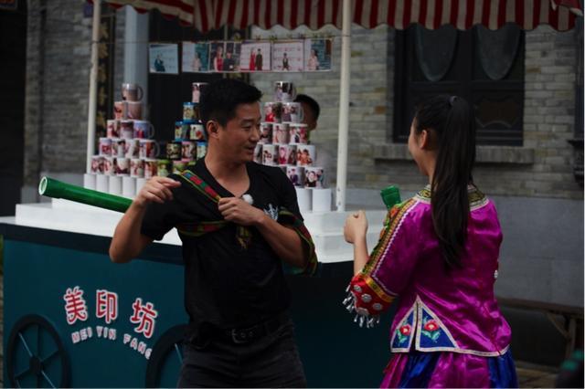 硬汉吴京尽显铁汉柔情 杨迪自创freestyle引爆