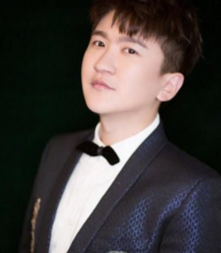 被谢娜力捧却不懂得感恩,还喜欢摆架子嘲讽嘉