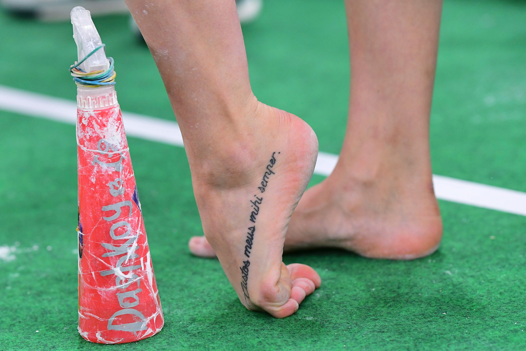 哪位高人能翻译翻译这啥意思~