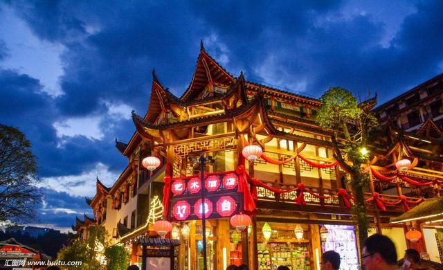 女儿城夜景