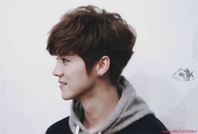 奔跑吧兄弟关晓彤哪一期 与鹿晗的关系被细节