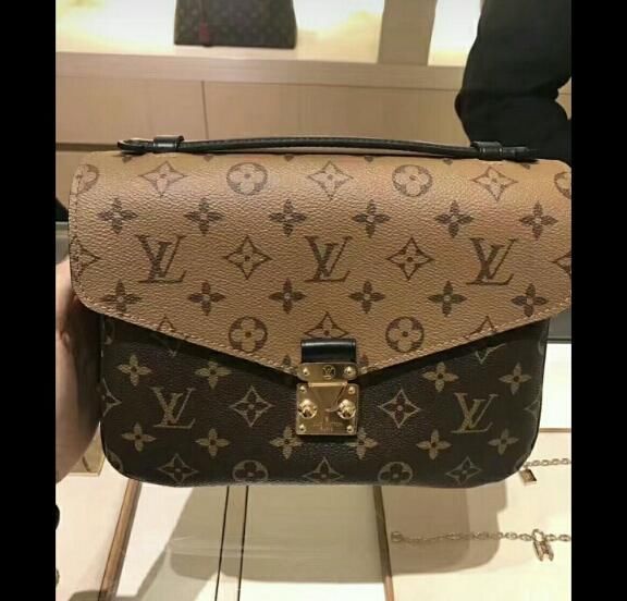 2018年法国LV,春夏新款走秀包包,范冰冰也背