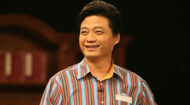 为什么没人敢动崔永元 他背后有靠山吗