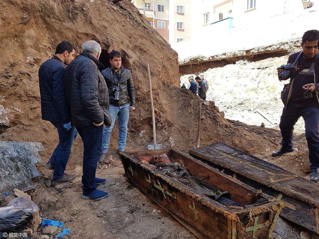 土耳其发现第十次俄土战争士兵遗体 140年保存完好