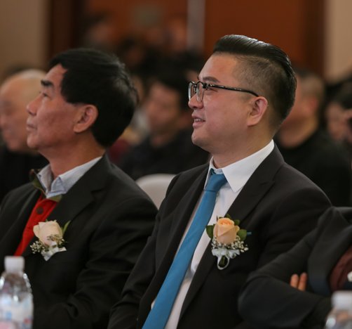 文启未来,励志青春 电视剧《美丽颂》昨日在蓉