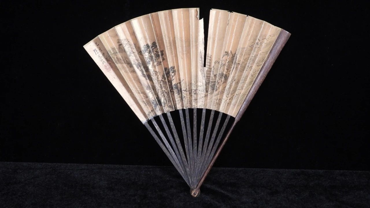 乾隆八阿哥的折扇来啦!周六《拍宝》见分晓!