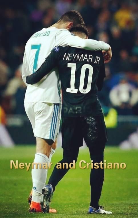 完成度咋样?内马尔训练中模仿C罗招牌庆祝动