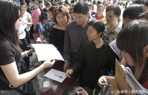 这所大学虽不是985,毕业生却供不应求,起薪七