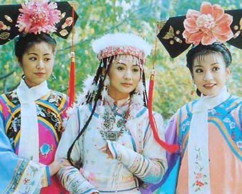 《还珠格格》中最美的她,却在25岁车祸离世,葬礼只有皇阿玛出席