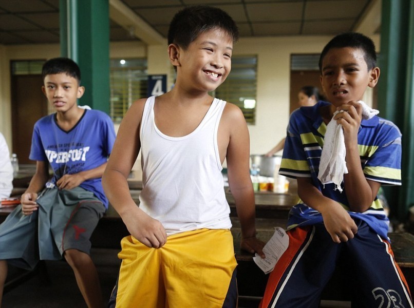 菲律宾青少年割礼图片