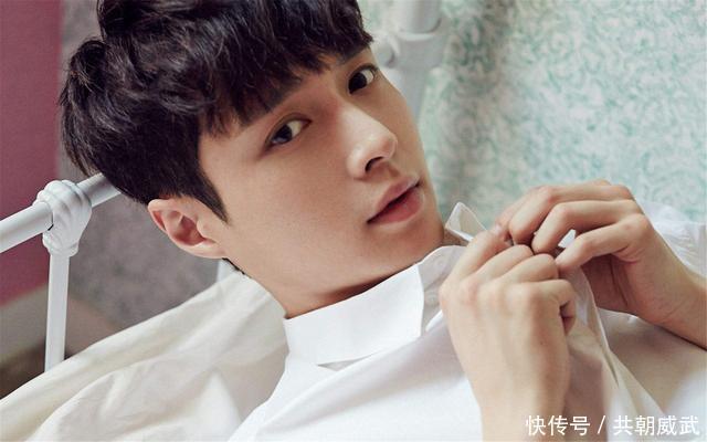 黄渤力捧张艺兴演电影,为何他还是红不过曾经