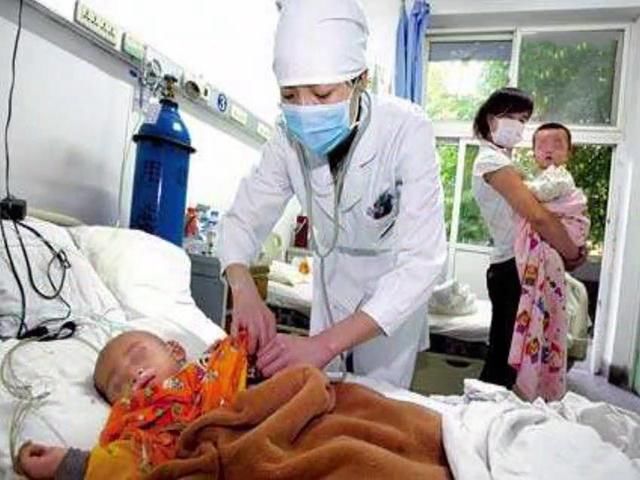10个月宝宝因为拉肚子丧命,育儿专家告诉家长