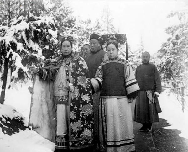 慈禧为什么让别人叫她老佛爷,老佛爷是怎么来